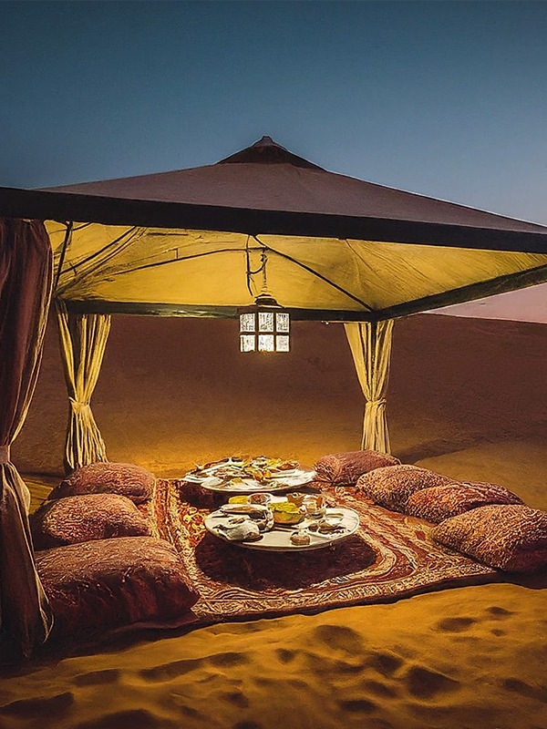 Luxury Desert Dinner